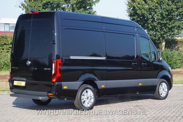 Mercedes-Benz SPRINTER 319CDI Select L2H2 10.25" Mbux, ACC, LED, 3.5T Trekhaak, 17" LM, 2x schuifdeur!! NR. 403