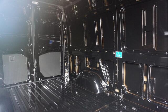 Mercedes-Benz SPRINTER 319CDI Select L2H2 10.25" Mbux, ACC, LED, 3.5T Trekhaak, 17" LM, 2x schuifdeur!! NR. 403