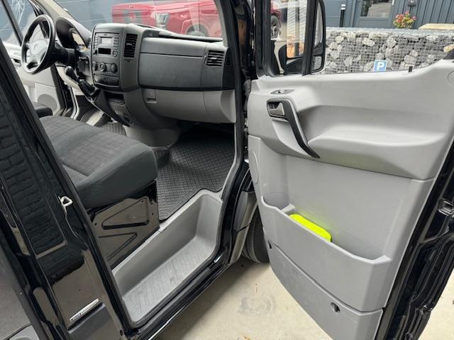 Mercedes-Benz SPRINTER 211 2.2 CDI 366 L2H1 Trekhaak Airco Cruise Standkachel Zwart