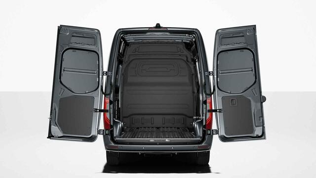 Mercedes-Benz SPRINTER 317 CDI GB L2 RWD PRO