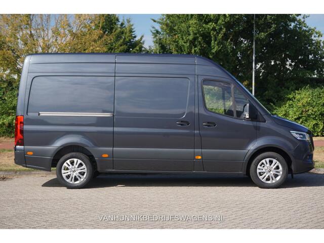 Mercedes-Benz SPRINTER 319CDI Select L2H2 10.25" Mbux, ACC, LED, 17" LM!! NR. R201*