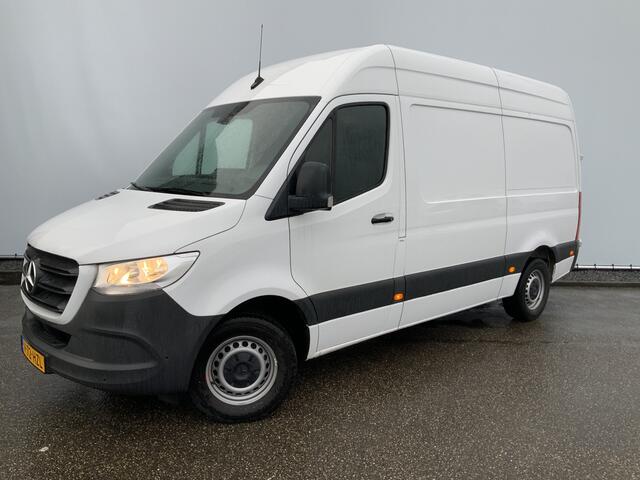 Mercedes-Benz SPRINTER 317 1.9 CDI L2H2 Automaat Airco Cruise Navi Camera 3 Zits M Bux Euro 6