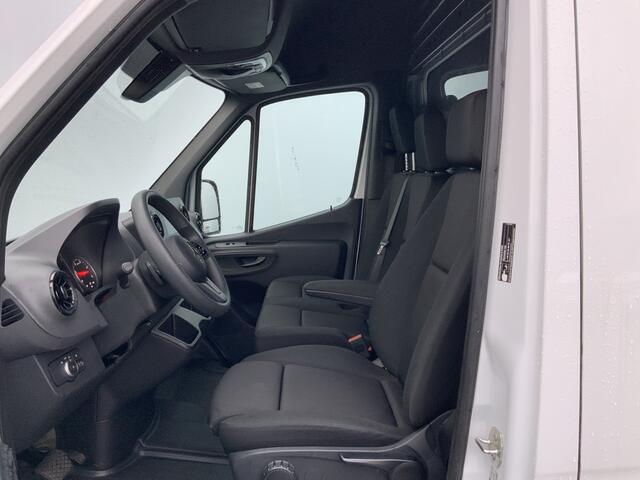 Mercedes-Benz SPRINTER 317 1.9 CDI L2H2 Automaat Airco Cruise Navi Camera 3 Zits M Bux Euro 6