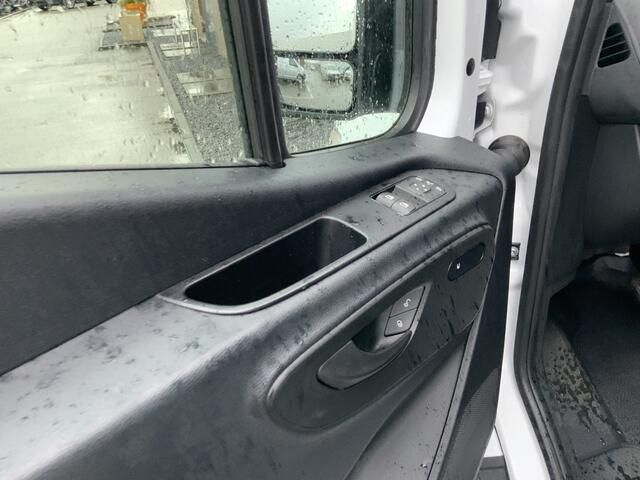 Mercedes-Benz SPRINTER 317 1.9 CDI L2H2 Automaat Airco Cruise Navi Camera 3 Zits M Bux Euro 6