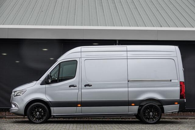 Mercedes-Benz SPRINTER L2H2 319Cdi 190Pk 9G-tronic | RWD | Dubbele schuifdeur | 3.500Kg trekgewicht | Hightech Zilver