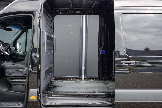 Mercedes-Benz SPRINTER L2H2 319Cdi 190Pk 9G-tronic | RWD | Dubbele schuifdeur | 3.500Kg trekgewicht Obsidian Black Nr. 2