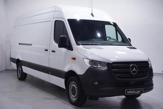 Mercedes-Benz SPRINTER 315 CDI 150 pk L3H2 Navi v.a. 399,- p/mnd 360 Camera, Cruise control, PDC V+A, Opstap achter, 3-Zits