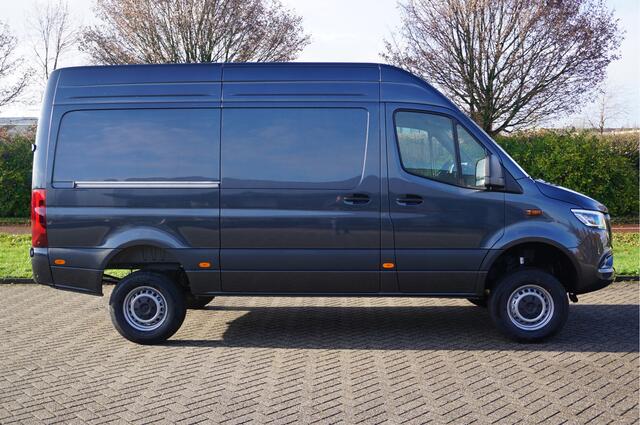 Mercedes-Benz SPRINTER 319CDI L2H2 4x4!! LED, 10.25" Mbux, Camera, Distronic, Gev Stoel!! NR. 601