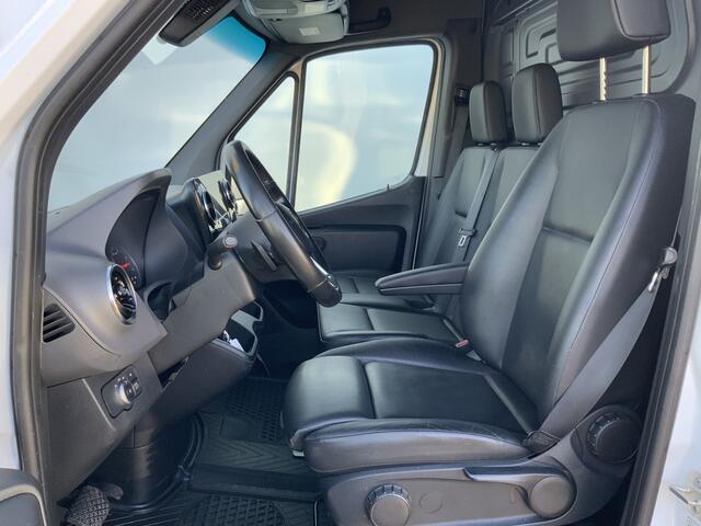 Mercedes-Benz SPRINTER 319 3.0 CDI L2H2 Automaat 3 Zits Leer Airco Cruise Camera Trekhaak 2000kg M BUX Opstap Euro 6 Alu velg 6 cilinder
