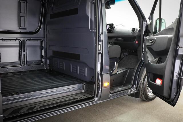 Mercedes-Benz SPRINTER 319 1.9 CDI L2H2 RWD | LICHT & ZICHT / PROFESSIONAL- PACK | LED | COMFORT STOEL | DAB | CAMERA
