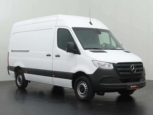 Mercedes-Benz SPRINTER 317CDI 9G-Tronic Automaat L2H2 | 2800Kg Trekhaak | Multimedia Touchscreen met Camera | Airco | 3-Persoons