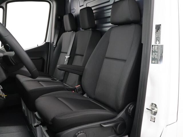 Mercedes-Benz SPRINTER 315 CDI L2H2 Pro