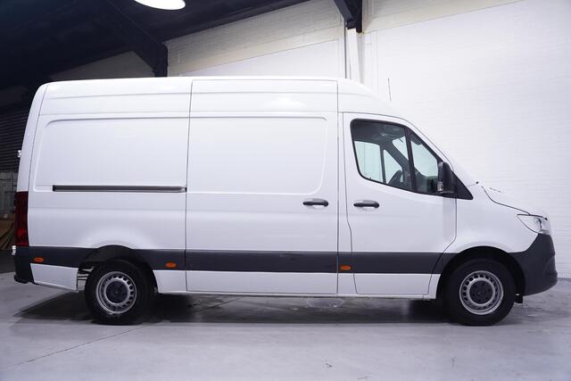Mercedes-Benz SPRINTER 317 CDI 170 pk Aut. L2H2 Navi, Camera Airco, Laadruimte Pakket, PDC V+A, 3-Zits