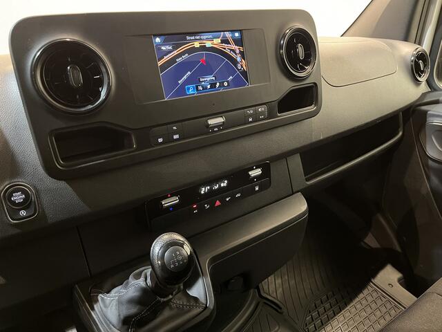 Mercedes-Benz SPRINTER 315 CDI L3 RWD Open Laadbak / Euro 6 / Airco / MBUX / CarPlay / Navigatie / 3-Zits / 75.200 KM !!