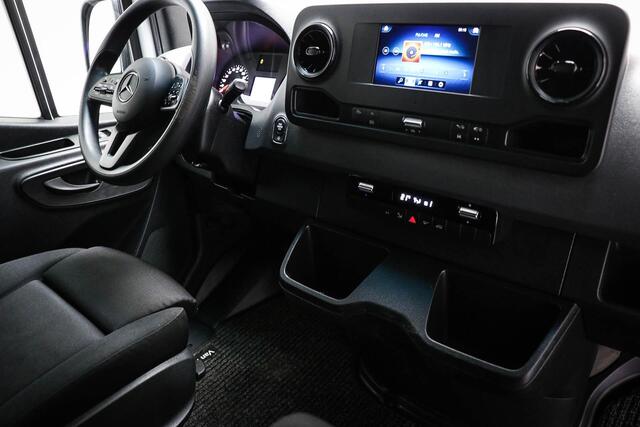 Mercedes-Benz SPRINTER 317 1.9 CDI L2H2 RWD PROFESSIONAL PACK | AIRCO | CRUISE | DAB | APPLE | PDC | CAMERA | TREKHAAK