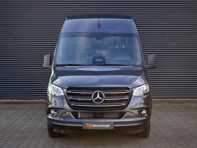 Mercedes-Benz SPRINTER 319 1.9 CDI L2H2 RWD 3.500 kg trekgewicht, Distronic, LED koplampen, lichtmetalen velgen, geveerde stoel, achteruitrijcamera, inklapbare spiegels, stoelverwarming