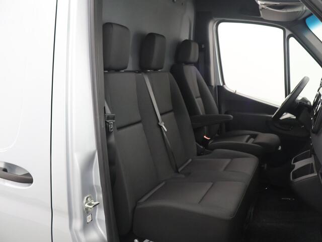 Mercedes-Benz SPRINTER 319 CDI Aut. | L2 H2 Pro | 3500 KG AHW