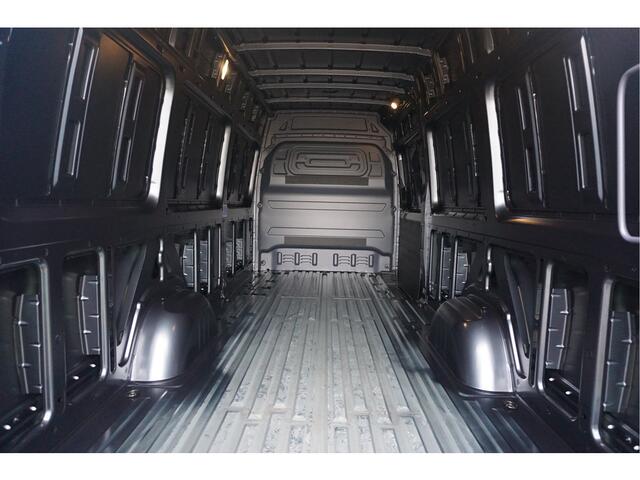 Mercedes-Benz SPRINTER 319 1.9 CDI 191PK L3H2 4x4 Automaat Climate | Adap.Cruise | Navigatie | Camera