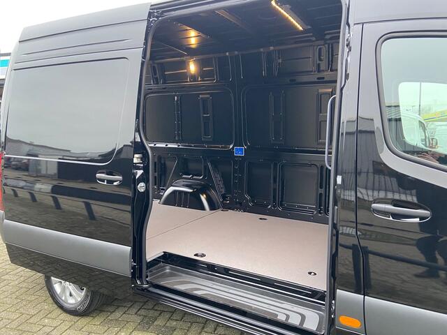 Mercedes-Benz SPRINTER 319 CDI L2H2 Select | Facelift | LED | DIStronic | LMV 17'' | Gev. Stoel