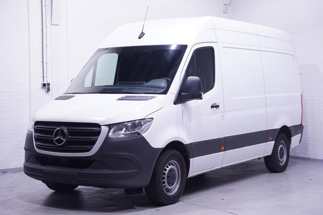 Mercedes-Benz SPRINTER 317 CDI 170 pk L2H2 Automaat va 399,- p/mnd Airco, Apple Carplay, Camera, Laadruimte Pakket, PDC V+A, 3-Zits