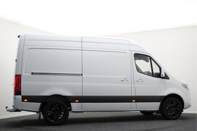 Mercedes-Benz SPRINTER 317 CDI AUT. L2H2 3-Zits, Standkachel, LED, Camera, Cruise, Apple Carplay, Trekhaak, 18''