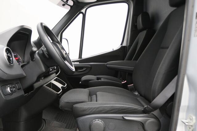 Mercedes-Benz SPRINTER 319 V6 3.0 CDI L2H2 Automaat LED, Luchtgev. Stoelen, 360° Camera, Navigatie, Apple CarPlay, PDC, 18''