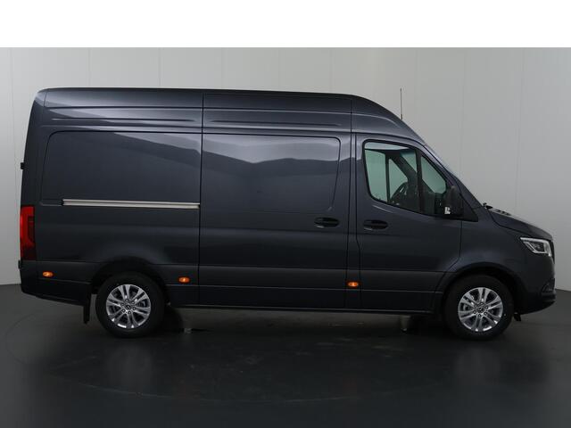Mercedes-Benz SPRINTER 319 CDI | L2 H2 | Select | Aut. | 3500 KG AHW | Keyless Go | Parkeercamera | Bluetooth | Airco | 3-zits | Led Koplampen | Certified | NIEUW