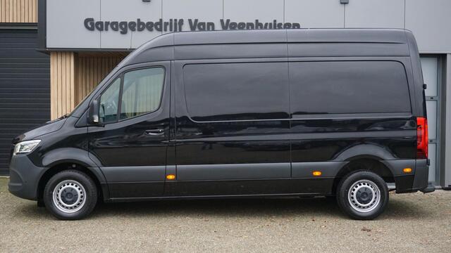 Mercedes-Benz SPRINTER 315 1.9 CDI 150pk Aut. L2H2 FWD 3-Zits Leder 360-View & Mbux-10 LED Navi DAB Clima *Complete Sprinter* 27272km!
