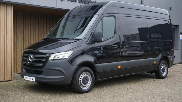 Mercedes-Benz SPRINTER 315 1.9 CDI 150pk Aut. L2H2 FWD 3-Zits Leder 360-View & Mbux-10 LED Navi DAB Clima *Complete Sprinter* 27272km!