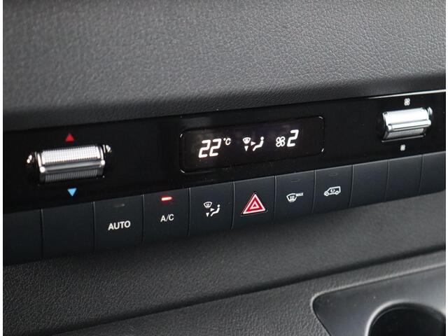 Mercedes-Benz SPRINTER 319 1.9 CDI L2 Pro | ACC | LED | Navigatie!