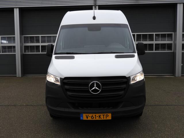 Mercedes-Benz SPRINTER 317 L2H2 RWD AUT | AIRCO | MBUX | CAMERA | 2.8t.TREKHAAK