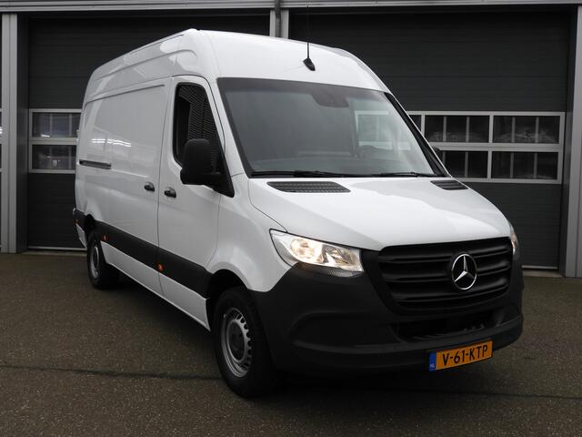 Mercedes-Benz SPRINTER 317 L2H2 RWD AUT | AIRCO | MBUX | CAMERA | 2.8t.TREKHAAK