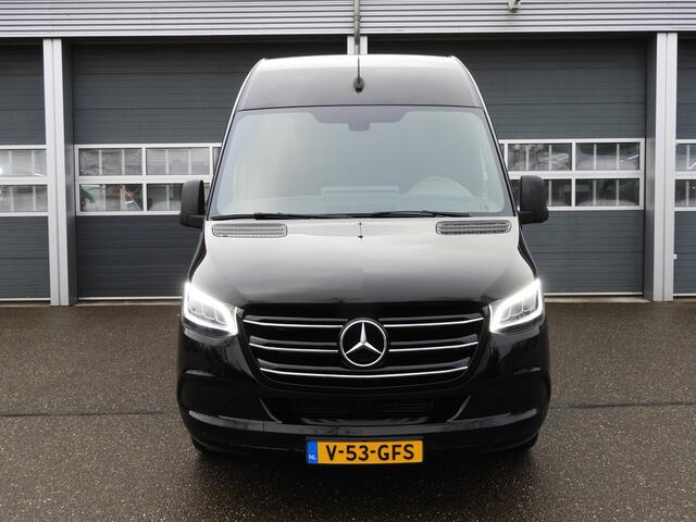 Mercedes-Benz SPRINTER 319 3.0 CDI L2H2 V6 190PK AUT | LED | MBUX | 3.5t. TREKHAAK