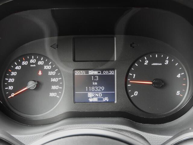 Mercedes-Benz SPRINTER 319 3.0 CDI L2H2 V6 190PK AUT | LED | MBUX | 3.5t. TREKHAAK