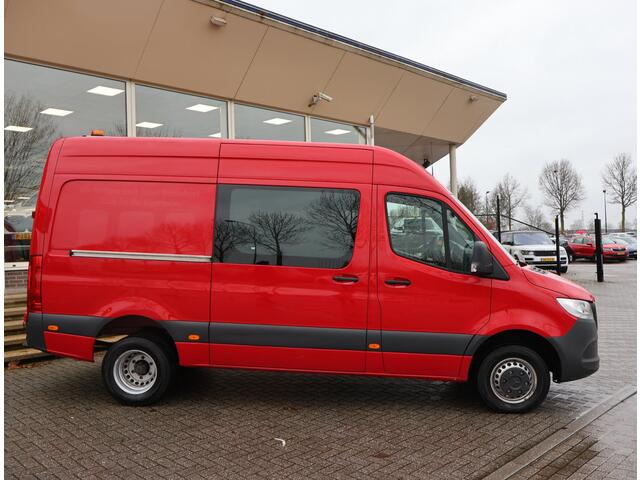 Mercedes-Benz SPRINTER 519 3.0 CDI V6 AUT. *9.842 KM!* UNIEKE BUS DUBBEL LUCHT / 3500 KG TREKHAAK / STANDKACHEL / MBUX NAVIGATIE / CAMERA