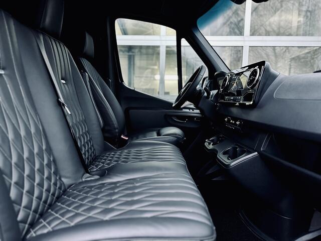 Mercedes-Benz SPRINTER 319 CDI | Automaat | Black Editon | Leer | Adapt Cruise | Trekhaak 3500kg. | LED Koplampen | Camera | BPM vrij!