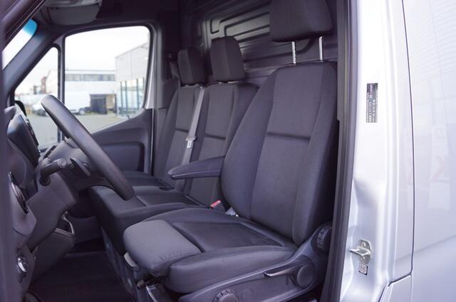 Mercedes-Benz SPRINTER 319 CDI V6 Aut. L2H2 / Navi / Camera/ 20 INCH LM / Trekhaak
