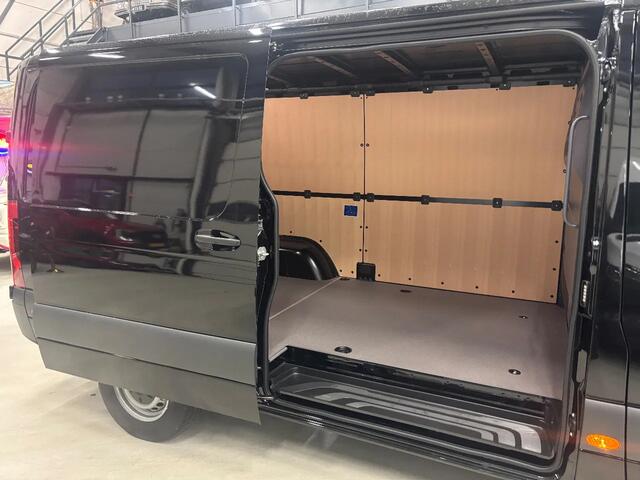 Mercedes-Benz SPRINTER 319CDI L2H1 Automaat Airco Cruisecontrol 3500KG Trekhaak NIEUW