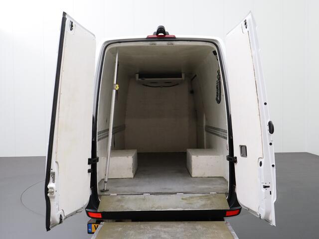 Mercedes-Benz SPRINTER 514CDI Automaat L3H2 Koel/Vriesauto met Laadklep 12/230V | Euro6 | Airco | Camera