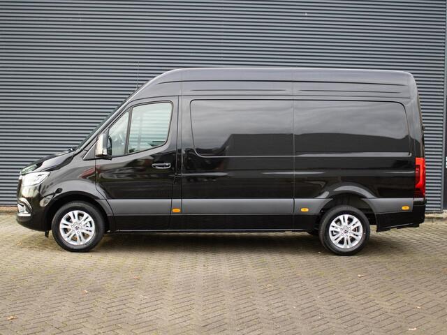 Mercedes-Benz SPRINTER 319 1.9 CDI L2H2 Pro 190 PK Automaat 3.500 kg trekgewicht, Distronic, LED koplampen, lichtmetalen velgen, geveerde stoel, achteruitrijcamera, inklapbare spiegels, stoelverwarming