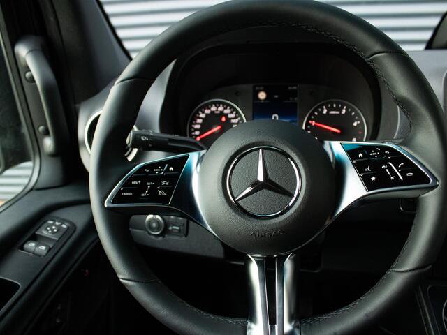Mercedes-Benz SPRINTER 319 1.9 CDI L2H2 Pro 190 PK Automaat 3.500 kg trekgewicht, Distronic, LED koplampen, lichtmetalen velgen, geveerde stoel, achteruitrijcamera, inklapbare spiegels, stoelverwarming