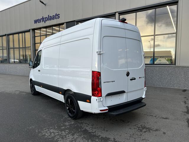 Mercedes-Benz SPRINTER 317 CDI L2 H2 MBUX / Navigatie / Camera / Parkeersensoren / Cruise control / Airco / 270 Graden achterdeuren
