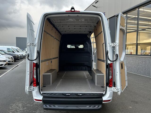 Mercedes-Benz SPRINTER 317 CDI L2 H2 MBUX / Navigatie / Camera / Parkeersensoren / Cruise control / Airco / 270 Graden achterdeuren