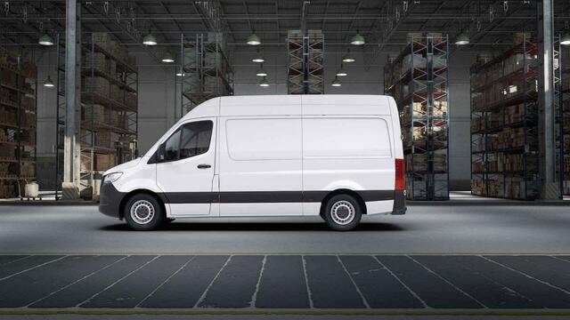 Mercedes-Benz SPRINTER 317 CDI L2 H2 | Aut. | 2800 KG AHW voorbereiding | Stoelverwarming | Parkeercamera | Alarm | Certified!