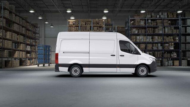Mercedes-Benz SPRINTER 317 CDI L2 H2 | Aut. | 2800 KG AHW voorbereiding | Stoelverwarming | Parkeercamera | Alarm | Certified!