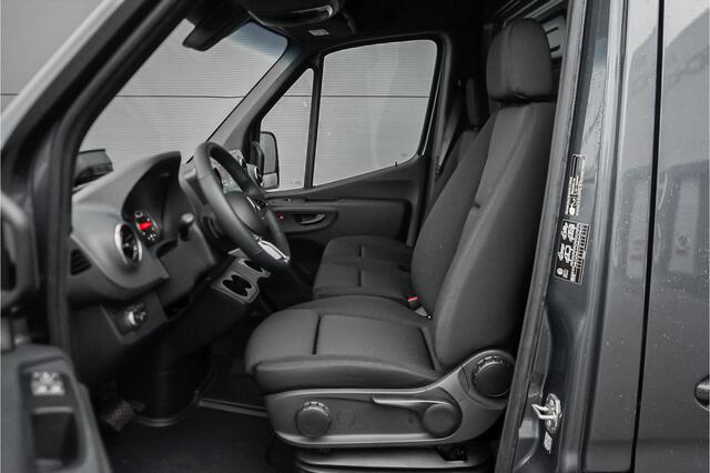 Mercedes-Benz SPRINTER 319 1.9 CDI L2H2 RWD 2x Auto Schuifdeur Distronic Camera Navi Trekhaak 3.5T