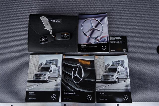 Mercedes-Benz SPRINTER 319 1.9 CDI L2H1 Distronic Camera Trekhaak 3.5T