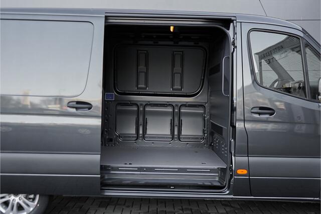 Mercedes-Benz SPRINTER 319 1.9 CDI L2H1 Distronic Camera Trekhaak 3.5T