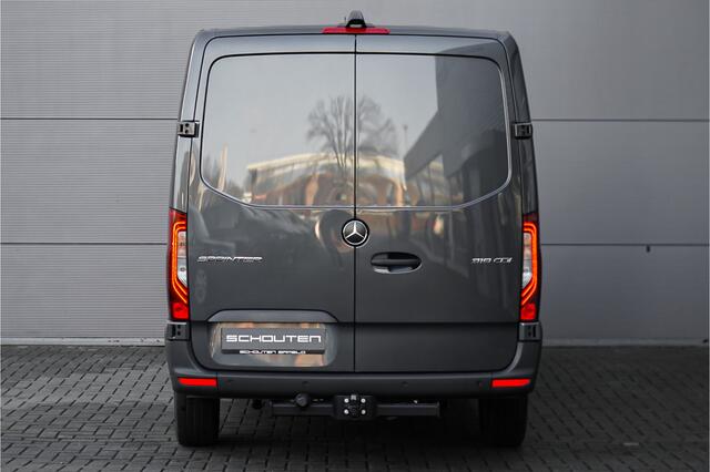 Mercedes-Benz SPRINTER 319 1.9 CDI L2H1 Distronic Camera Trekhaak 3.5T