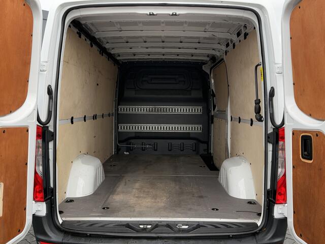 Mercedes-Benz SPRINTER 314 CDI 143 PK RWD 3.5T / L2H1 / 1e EIG. / AIRCO / CRUISE / GEVEERDE STOEL